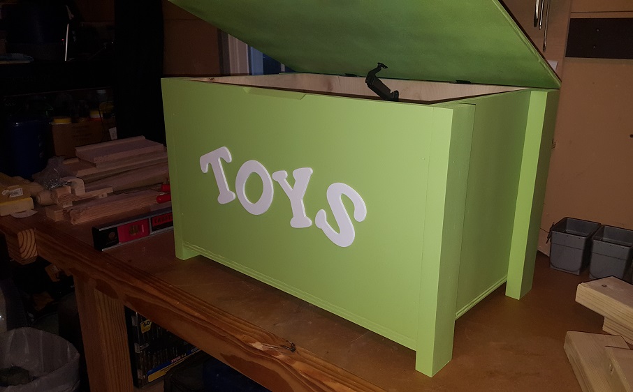 toy-box-timber-toys